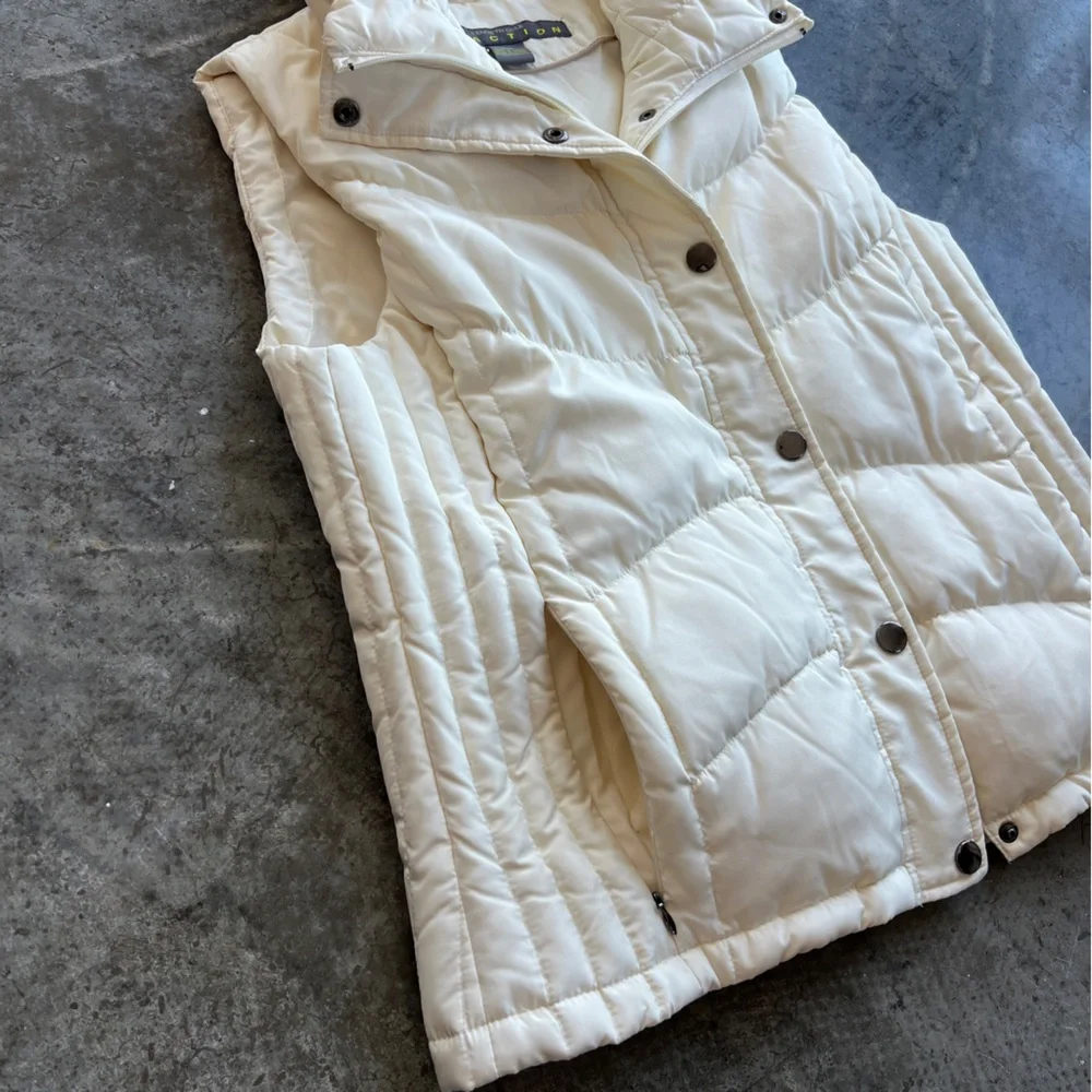Kenneth Cole Reaction Down Puffer Vest Women’s Medium Ivory Quilted Zip Pokets